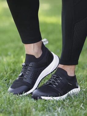 Kerrits tennis shoes